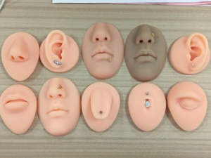 In Silicone modello orecchio bocca del naso orecchini di visualizzazione strumento di pratica per la scienza medica - Product Image 2