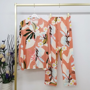 Ropa de dormir de gato de dibujos animados para mujer, conjunto de pijamas de manga larga, pantalones finos de verano para mujer, pijamas de viscosa 100%, ropa de casa para mujer