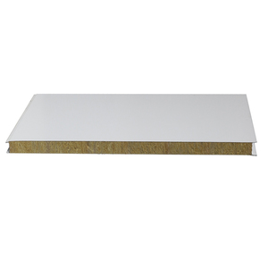 Panel sándwich con núcleo de lana de roca para integración con paneles solares y sistemas de energía renovable - Product Image 4