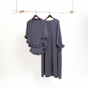EIDラマダン無地<span class=keywords><strong>2</strong></span>ピースフリルエッジ<span class=keywords><strong>Khimar</strong></span>祈りアバヤセット卸売ジルバブイスラム教徒女性ドレス