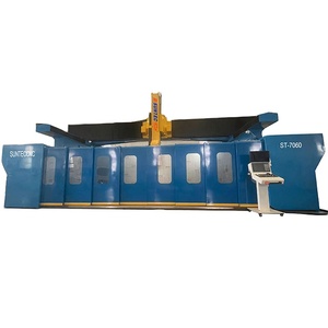 Suntec, barcos grandes, enrutadores CNC de 5 ejes, fabricación de moldes, fabricante de máquinas de construcción a la venta, fresadora de cabezal multiagregado - Product Image 1