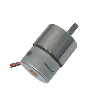 Motor de engranaje paso a paso de ángulo de 7,5 grados de 4 fases de 12V de alto par motor paso a paso de robot de imán permanente - Product Image 1