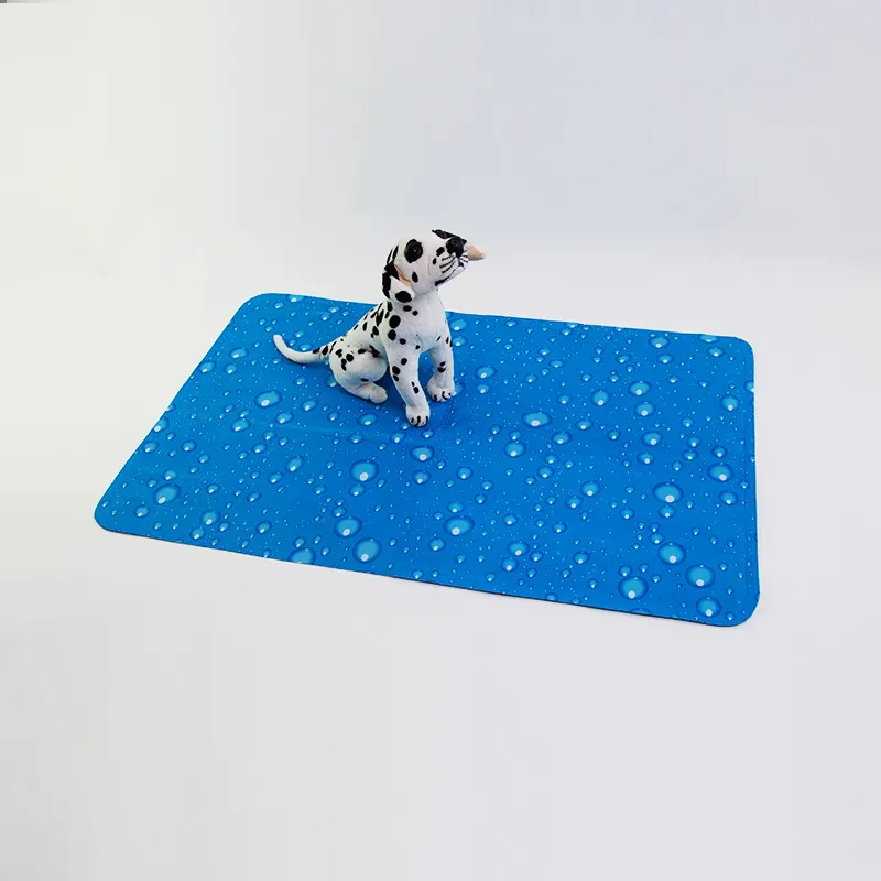 犬小屋の木枠とベッド用の環境にやさしい圧力活性化再利用可能な自己冷却ペット犬冷却ジェルマットパッド //