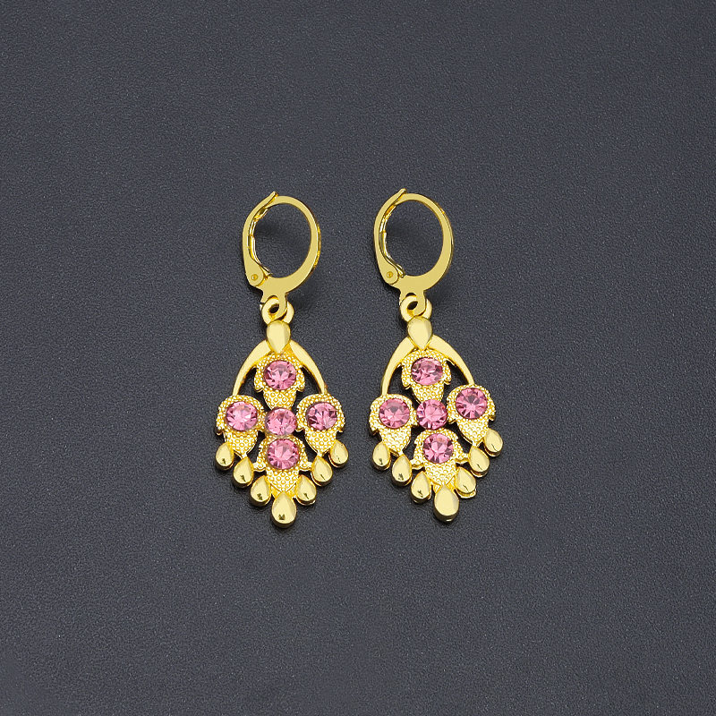 Huggie earrings 12