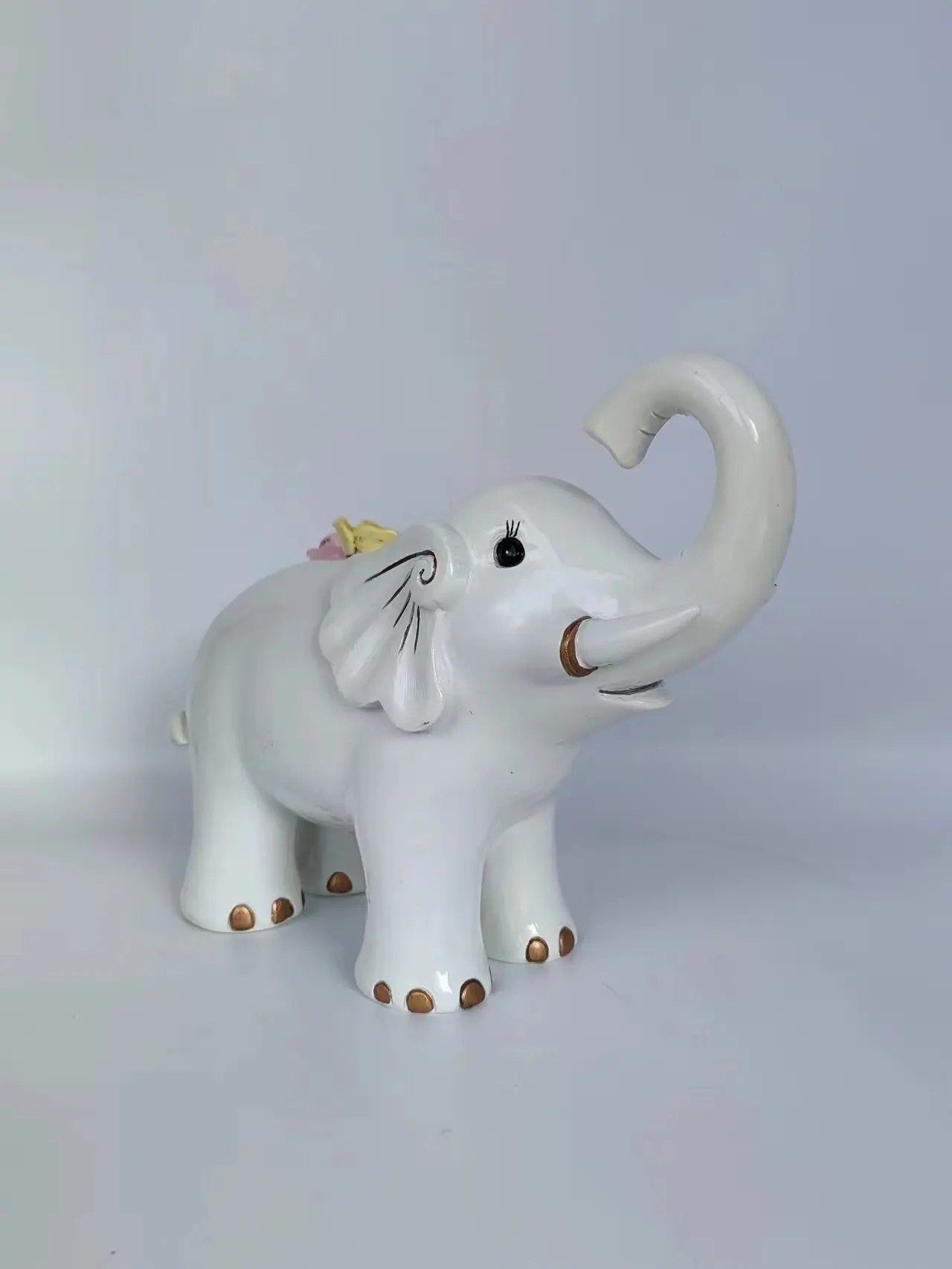 Moderno branco simulado cerâmica resina elefante estátua flores mesa ao ar livre decoração casa presentes