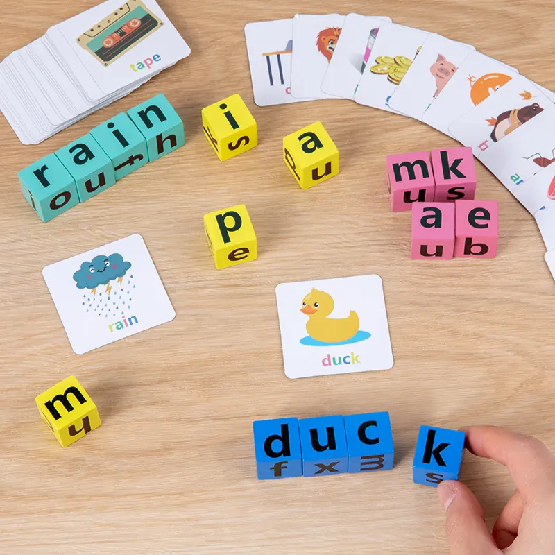 مونتيسوري كلمة هجاء لعبة ببطاقات ورقية خشبية كتلة الأطفال الإنجليزية التعلم الألعاب التعليمية لرياض الأطفال وسائل تعليمية