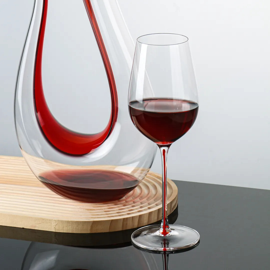 Vente en gros de 500ml verres à vin rouge en cristal sans plomb soufflés à la main pour les fêtes d'anniversaire de mariage