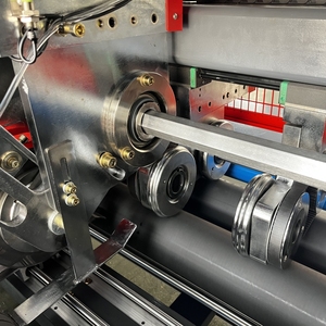 Máquina de puntuación de cortadora de hoja fina con ajuste de sistema de control de computadora Servo completo - Product Image 4