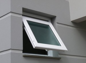 Vinyl fenster zum Verkauf Kleiner PVC-Markisen fenster PVC-Rahmen mit gehärtetem Glas - Product Image 6