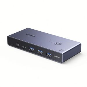UGREEN HD KVMスイッチ2 in 1 Out 4K @ 60HzアルミシェルUSB-CデュアルディスプレイKVMスイッチ - Product Image 1