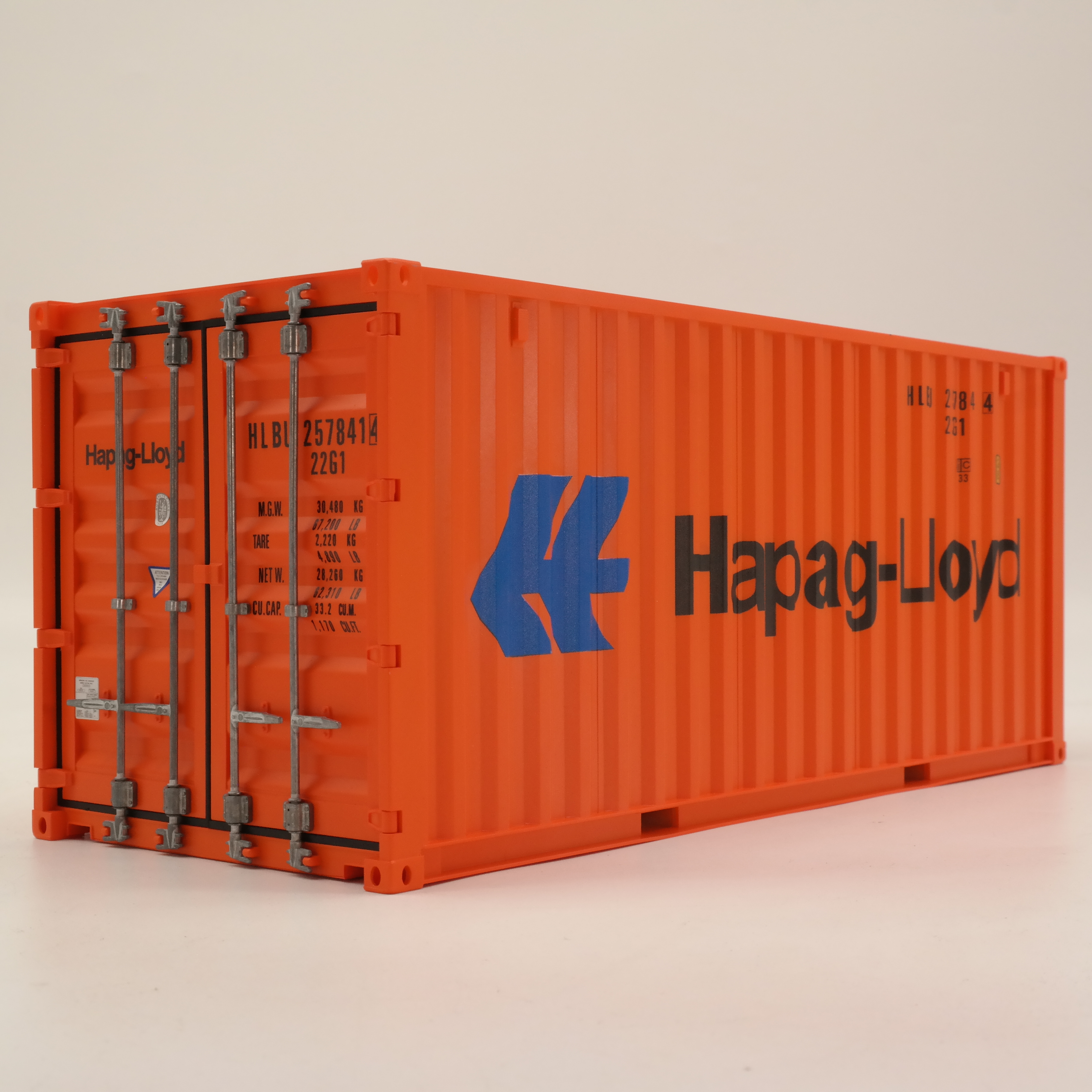 1:20 Hapap-Lioyd container model