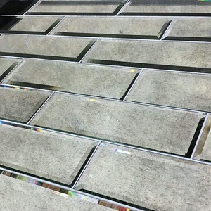 زخرفة جدارية مرآة نحاسية عتيقة للبيع بالجملة - Product Image 3