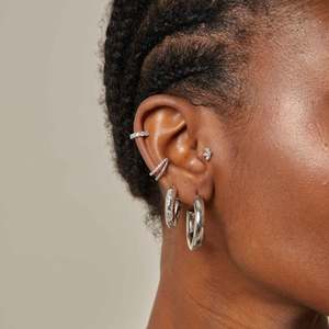 Laodun Trendy 18k Gold Vermeil Star Pattern C Earrings Exquisite Gold Earrings With Zircon <strong>Micro</strong> <strong>Inlays</strong> for Women Vermeil - Product Image 4