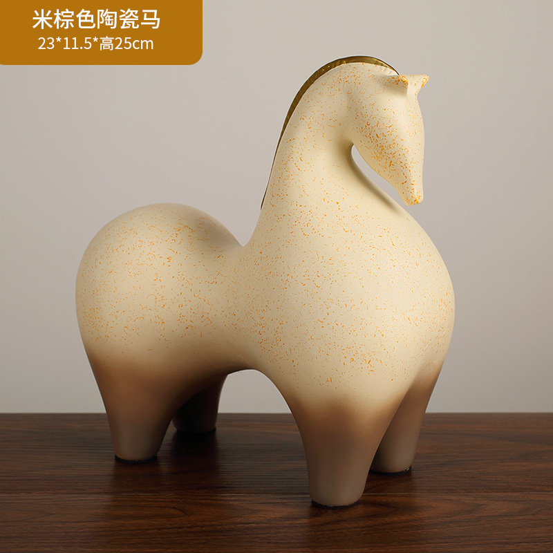 Cheval en céramique beige