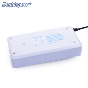 ダブルポウB05 LED多機能ABS充電器4スロット1.2V AA/AAA/C/D Ni-MH/Ni-CD充電式バッテリー充電器 - Product Image 4