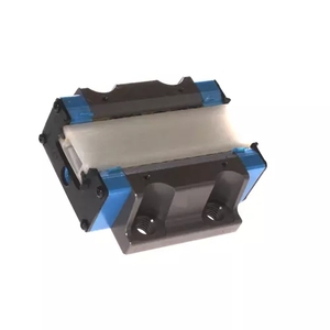 Bloque deslizante de guía lineal IKO original MET35 METTC35 MET45 CNC bloque de rodamiento y riel deslizante lineal - Product Image 1