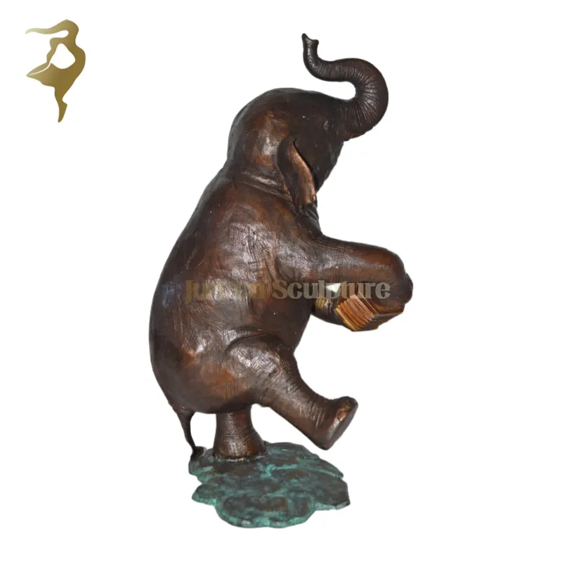 Décoration de bureau imitation bronze Statue de cirque représentant un petit éléphant