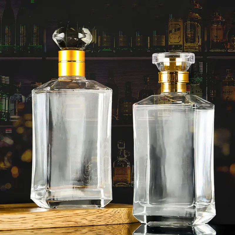 Fzctory Preço Garrafa de vidro para vinho 750ml Licor Álcool Guzzle para Vodka Gin Whiskey Spirit Garrafa de vidro para espírito branco