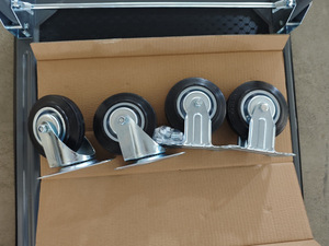 Chariot à main à plate-forme en acier 150kg/300kg Poignée de chariot à main pliable à 4 roues avec support OEM Chariot de remorque Chariot - Product Image 5