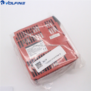 Q61P PLC Serie Q Fuente de alimentación Entrada de 100-240 V CA, salida de 5 V CC 6 A