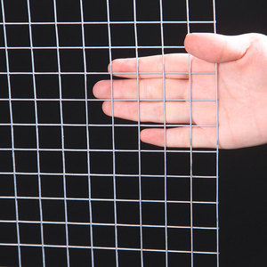 customized <strong>size</strong> 1/4 1/2inch Square Hole 4ftx100FT Galvanized wire welded metal <strong>mesh</strong> for fence - Product Image 5