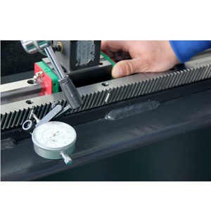 6090 Syntec/Richauto高精度ウッド<span class=keywords><strong>CNC</strong></span>ルーター自動シングルスピンドル新しいポンプギアコントロールエンジンギアボックスPLC DSP真空