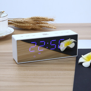 Электрические настольные часы с зеркалом и светодиодным дисплеем - Product Image 2