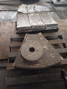 <span class=keywords><strong>Loader</strong></span>/máy xúc xô mặc tấm <span class=keywords><strong>CCO</strong></span> lót cắt có sẵn Composite Chromium Carbide chịu mài mòn thép tấm - Product Image 5