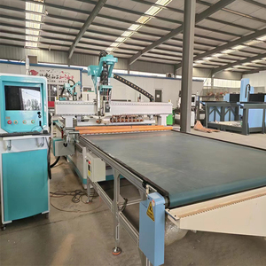Máquina de fabricación de muebles de panel de enrutador CNC para carpintería con sistema de descarga de carga - Product Image 3