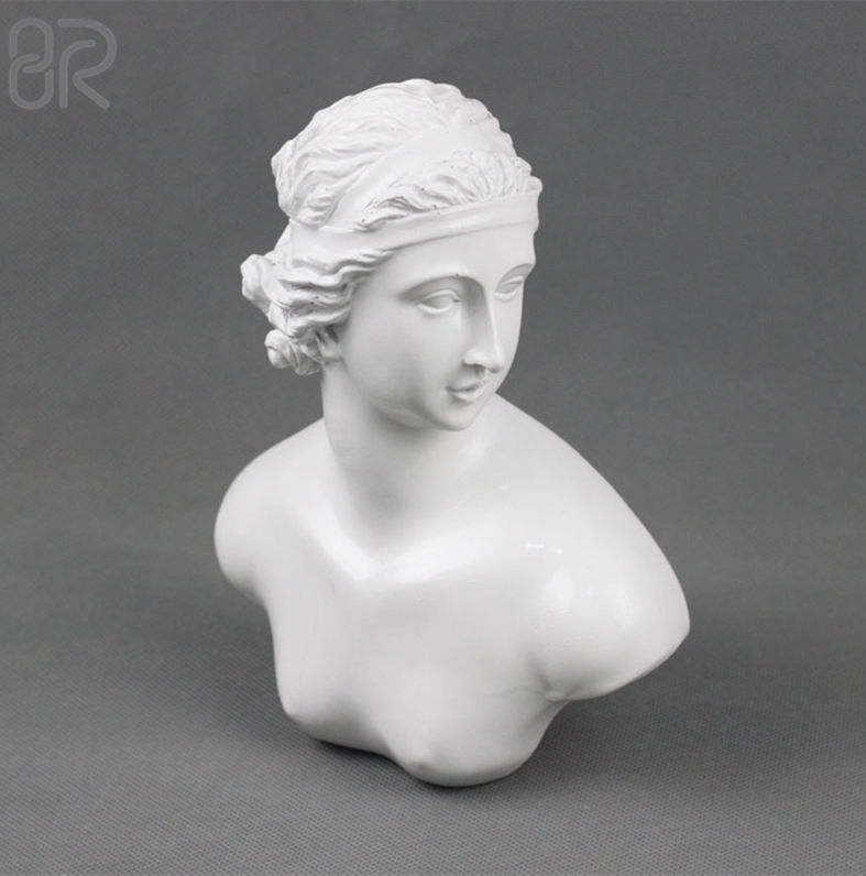 Belle Fille de Côté Blanc