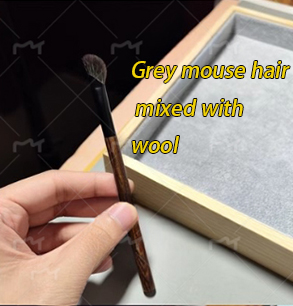 Poil de souris gris mélangé avec de la laine
