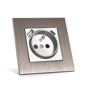 拉丝铝面板法国插座，带UBS a型C型插头插座欧洲插座，带双USB - Product Image 1