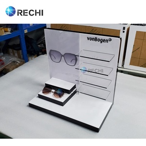 Акриловая стойка для очков - Product Image 3