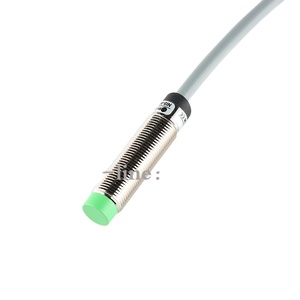 Interruptor de proximidad inductivo con sensor de marca, nuevo interruptor de proximidad inductivo, AP6X/AP6X, de 2/1/2/2/2/2/2/2/1/2 - Product Image 1