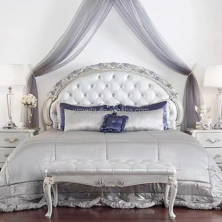 Muebles de dormitorio de hoja de oro real tallado clásico estilo italiano cama de princesa tapizada doble tamaño King