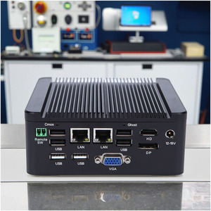 Intel BayTrail J1900セキュリティミニPCリモートパワースイッチ4 COMケーブルフリーデザインファンレスインダストリアル組み込みコンピュータ - Product Image 1