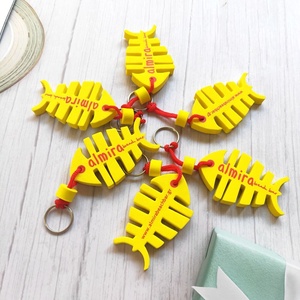 美しい新着魚の形エヴァキーホルダー