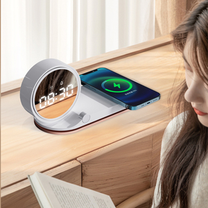Mobil cihazlar için çok fonksiyonlu 15W kablosuz şarj elektronik hediye olarak dijital alarmlı saat saat gece lambası kablosuz şarj - Product Image 3