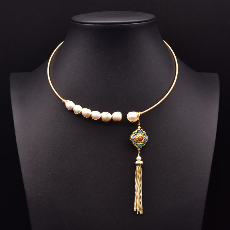 GN0180-9 Gargantilla con borlas de Cloisonne