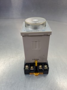 Plc H3BA8タイマーモジュールW2M4X20ベースモジュール4C25 PLCプログラミングコントローラ - Product Image 2
