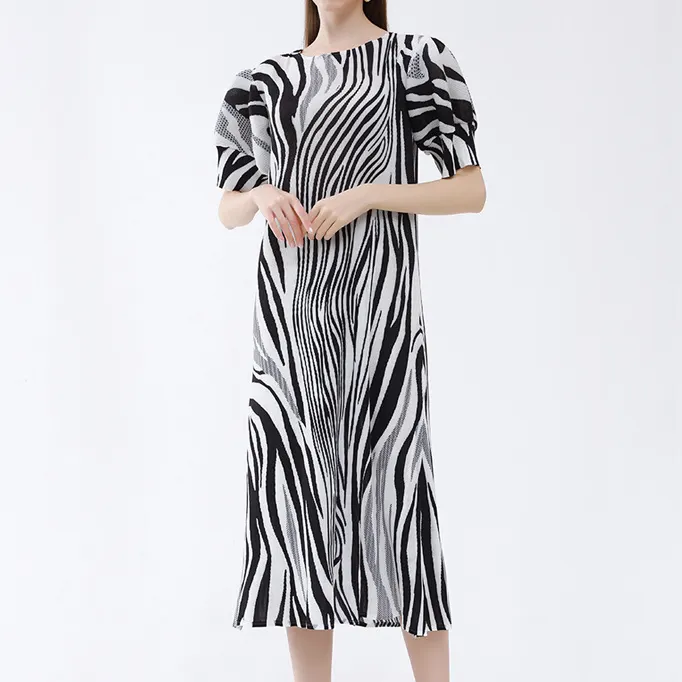 2023 Nova Moda Zebra Imprimir Mulheres Crewneck Balão manga Plissada Doce Casual Clothing Loose Maxi Dress