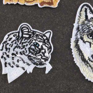 Wholesale Machine Embroidered Cool Animal Series <strong>Wolf</strong> Leopard Tiger Ion on Patches for Jackets Decoration and <strong>Hole</strong> Repair - Product Image 2