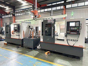 Máquina de torno CNC de cama inclinada, Centro de torno de torneado de 300mm, torno CNC automático, precio de Macines Sumore - Product Image 5