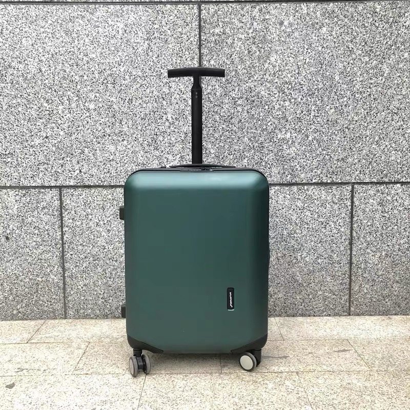 Verde oscuro