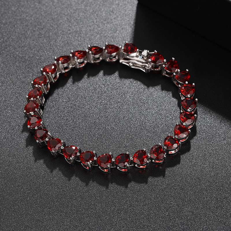 Bracelet grenat taille coeur 5*5mm