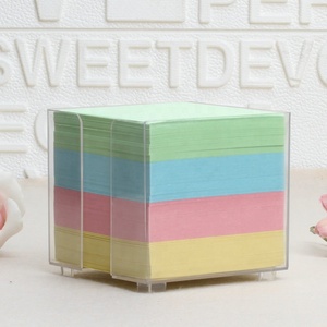 Notas de estilo Cubo de notas de papel colorido con caja de plástico para la escuela y la Oficina - Product Image 1