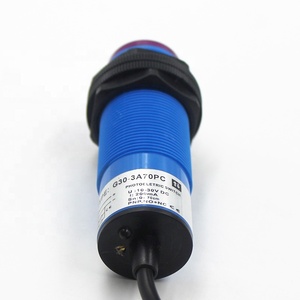 YUMO G30-3A70PC M30 sensing 70cm PNP <strong>diffuse</strong> <strong>infrared</strong> photoelectric <strong>sensor</strong> - Product Image 4