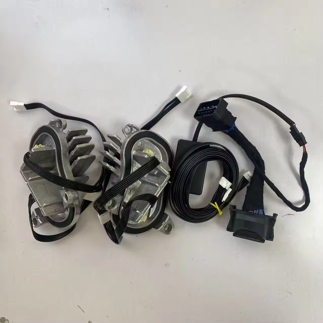 Versione USA (con dissipatore di calore con spina, plug and play)