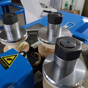 Alüminyum pencere profil bükme makinesi/profil çerçeveleme CNC makinesi alüminyum çerçeve
