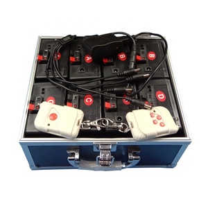 D08 8 kanal soğuk pyro elektrikli ateşleyiciler taban döndür salıncak tekerlekli kablosuz uzaktan kumanda sahne çeşme havai fişek ateşleme sistemi - Product Image 5